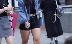 大尺度无遮挡激烈床震老领导小说